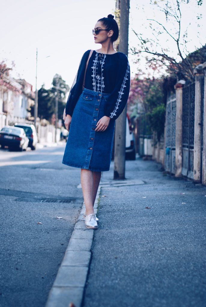 Midi denim skirt, embroidered shirt, silver shoes, backpack, soreal sunglasses by Andreea Birsan