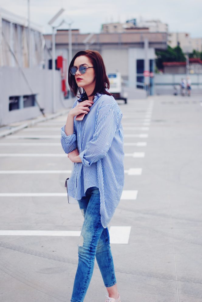 Striped shirt, distressed skinny jeans, color block crossbody bag, pink oxford shoes, so real sunglasses, spring outfit by Andreea Birsan.jpg