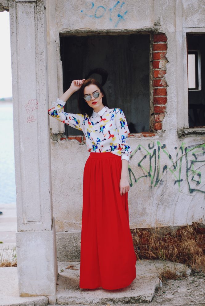 Red maxi skirt, print blouse, beige lace up flats, so real sunglasses, romantic outfit, summer outfit by Andreea Birsan