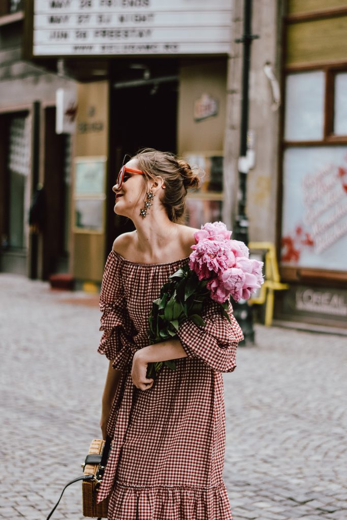 Zara red midi gingham dress, furry pink gucci mules, pink gucci loafers, blush pink, gucci slippers, slides, gucci lookalike shoes, dupes, asos square straw bag, topshop woven bag, river island summer bag, mango chic dress, ray ban retro cat eye red sunglasses, fresh peonies, flowers, blooms, pink peonies, jewelry, boohoo star earrings, andreea birsan, couturezilla, cute summer outfit ideas 2017, spring outfit inspiration, outfit inspo, ootd, outfit of the day, fashion trends for summer 2017, fashionista, european fashion blogger, romanian fashion blog, summer european street style, how to wear a midi gingham dress with slides, how to wear a midi dress, the best gingham dresses, gingham the hottest summer trend, messy bun, how to look parisian, italiana, parisian chic, cinematic, old center bucharest, summer in europe, chic lady, chic on a budget, feminine summer outfits, how to wear gingham like a pro, casual pinterest outfit for women, happy tumblr girls photos, pictures, urban decay red lipstick, summer style inspiration, how to wear red and pink, cuttest summer bags, the best bags for summer, tie bow dress, ruffle sleeves, frilled hem dress