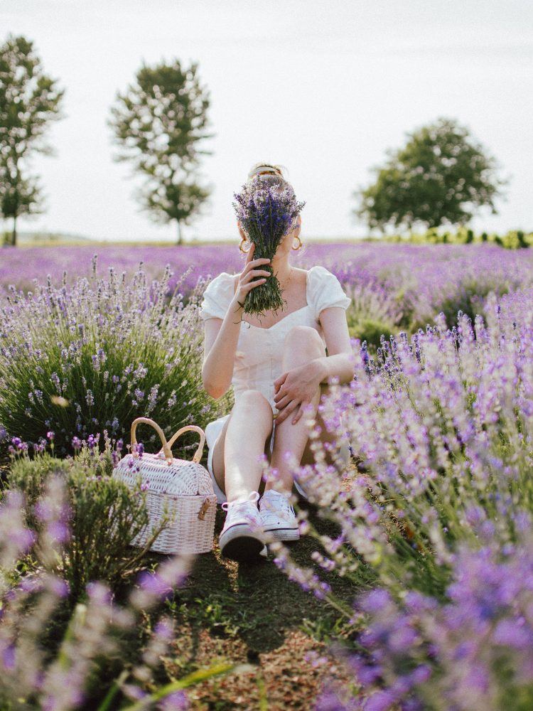 Bershka white button detail top with puffy sleeves, white shorts, tvintage inspired chain belt, chain belt, vintage, ommy hilfiger white textile summer sneakers, white straw bag, lavender field, andreea birsan, cute summer outfit ideas 2018, tommy trainers, white trainers, all white outfit for summer 2018, scarf in hair, how to style a scarf in your hair, lavender fields in romania, lan de lavanda, lavanda, levantica, lavender, purple, wicker bag, straw bag, the best summer bag, raffia bag, hand made bamboo bag, white straw bag limited edition, limited edition mango bag, gold accessories, layered necklaces, clear lens aviator glasses, all white, small hoop earrings, french inspired outfit, provence, romania, beautiful vintage inspired top, button detail top, blouse, the perfect summer blouse, cutest summer tops, how to wear all white like a pro, white top, white cotton shorts, airy shorts, cute women shorts, linen and cotton, white button detail top, peplum top, how to look Parisian chic, European summer street style inspiration for women 2017, pinterest chic outfit ideas for woman, summer outfit ideas, summer ootd inspiration, outfit of the day, ootd, fashion icon, style inspiration, fashionista, fashion inspiration, style inspo, what to wear in summer, how to look French, chic on a budget, zara outfit, mango, topshop, asos, river island, forever 21, urban outfitters, how to mix high end pieces with luxury ones, zara and Gucci,outfit alternatives for summer, tomboy chic, minimal outfit, tumblr girls photos, pictures, happy girl, women, smart casual outfits, the best outfit ideas 2017, what to wear when you don’t feel inspired, summer in Europe, weekend attire, uniform, French women in summer, European outfit ideas 2017, minimal chic outfit, how to stand out, the best outfit ideas for summer, the sunglasses you have seen everywhere on Instagram, glasses, uk fashion blogger, united kingdom, uk fashion blog, fashion and travel blog, Europe, women with style, street style, summer fashion trends 2017, best fashion ideas, styling, fall fashion, fall outfit, fall ootd, fall perfect, transitional dressing, best transitional outfit ideas, how to wear statement earrings, dressing for autumn, autumn outfit, winter outfit ideas for work and school 2017, red scarf,